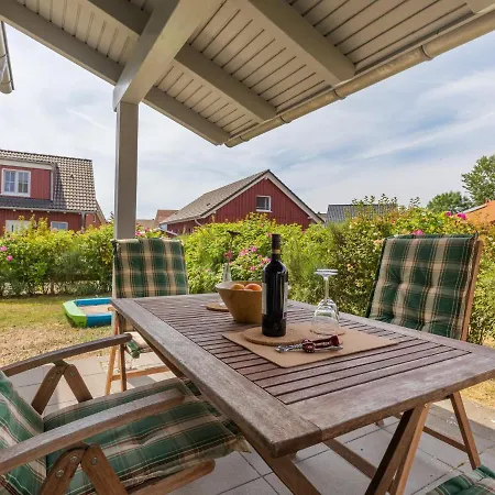 Holiday In Near Baltic Sea Beach Ferienhaus Zierow