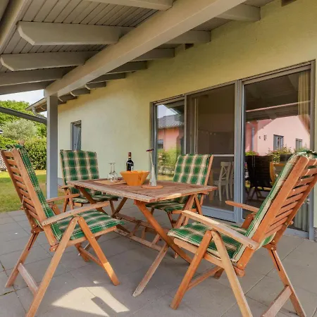 Holiday In Near Baltic Sea Beach * Zierow